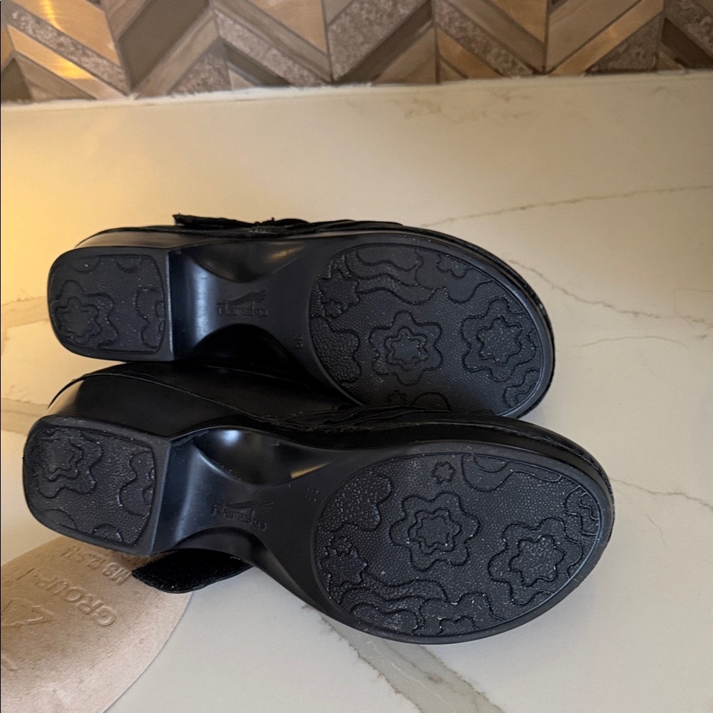 Dansko Mary Jane Women's Shoes - Picture 6 of 6